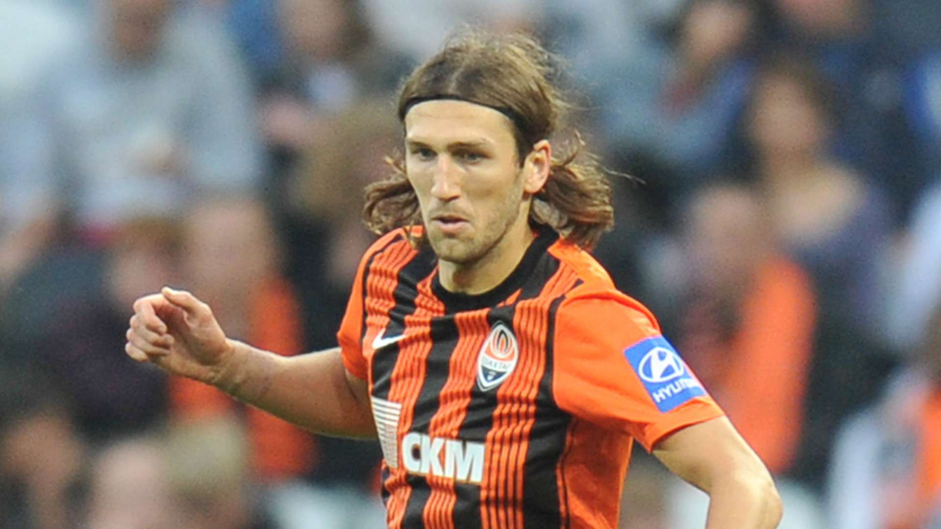 配合更是拉 配合更是拉