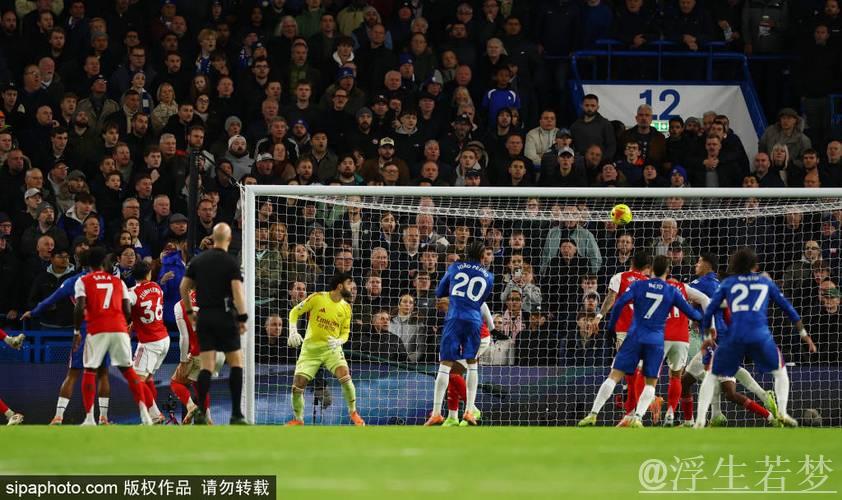 切尔西2-0击败埃弗顿,古斯托传射助攻,帕尔默建功 切尔西2-0击败埃弗顿,古斯托传射助攻,帕尔默建功